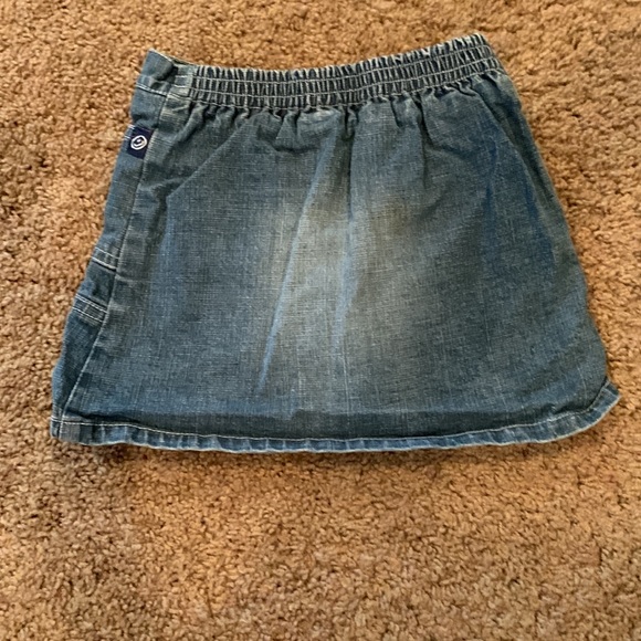 The Children’s Place skirt - Picture 3 of 4